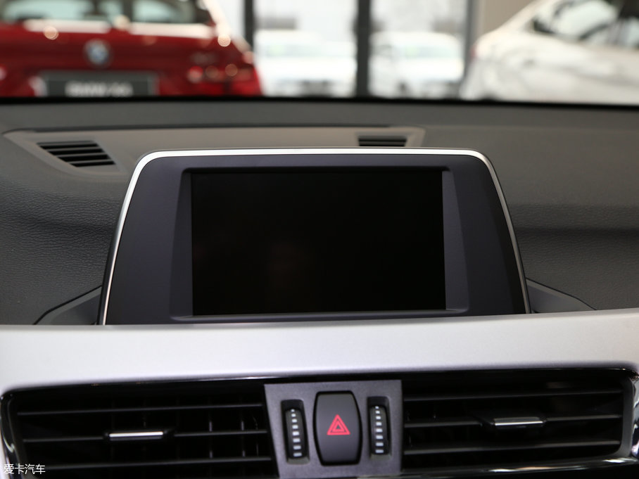 2016��RX1 sDrive18Li �r����