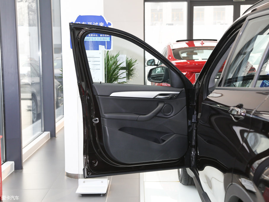 2016RX1 sDrive18Li r