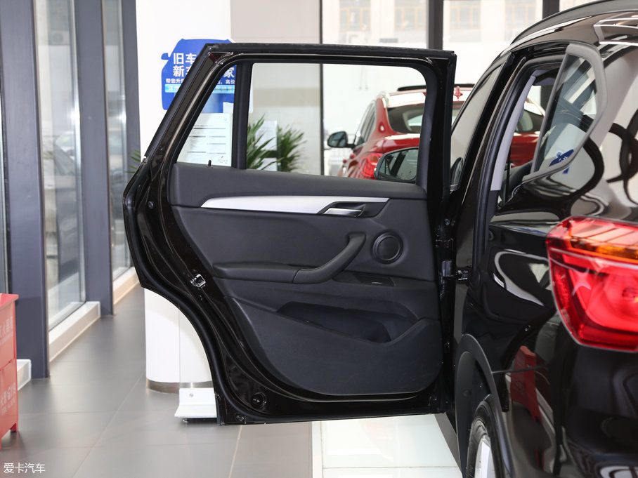 2016RX1 sDrive18Li r