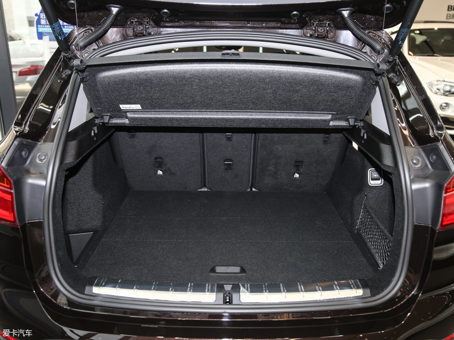 2016RX1 sDrive18Li r