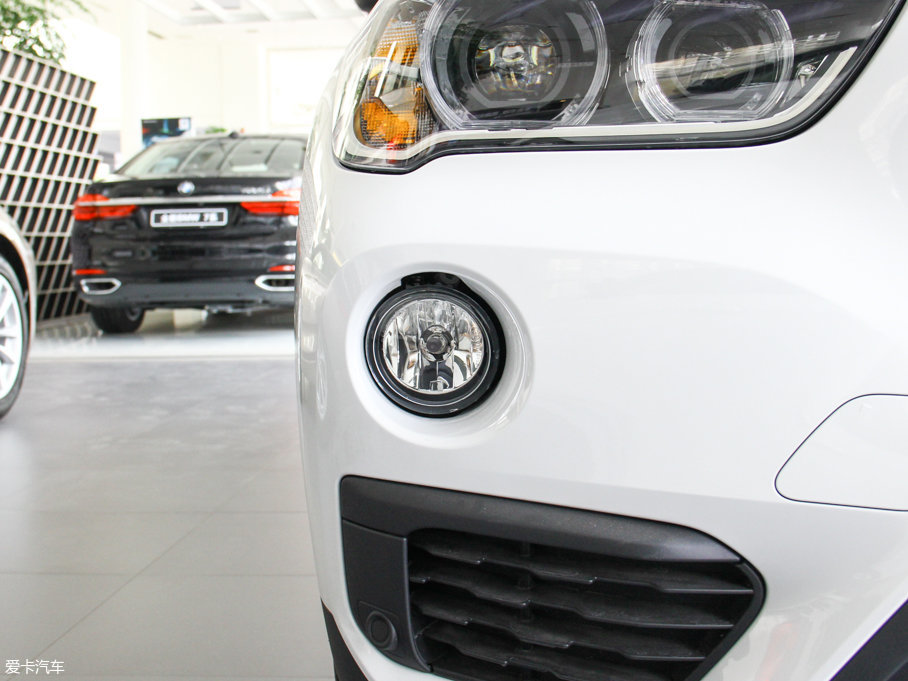 2016RX1 sDrive18Li 