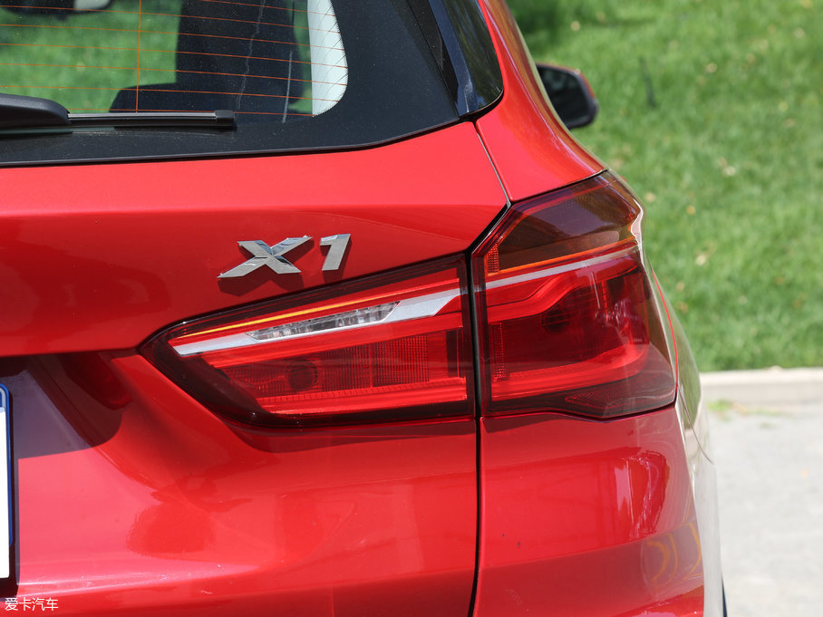 2016RX1 sDrive18Li A