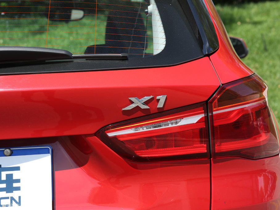 2016��RX1 sDrive18Li ���A��