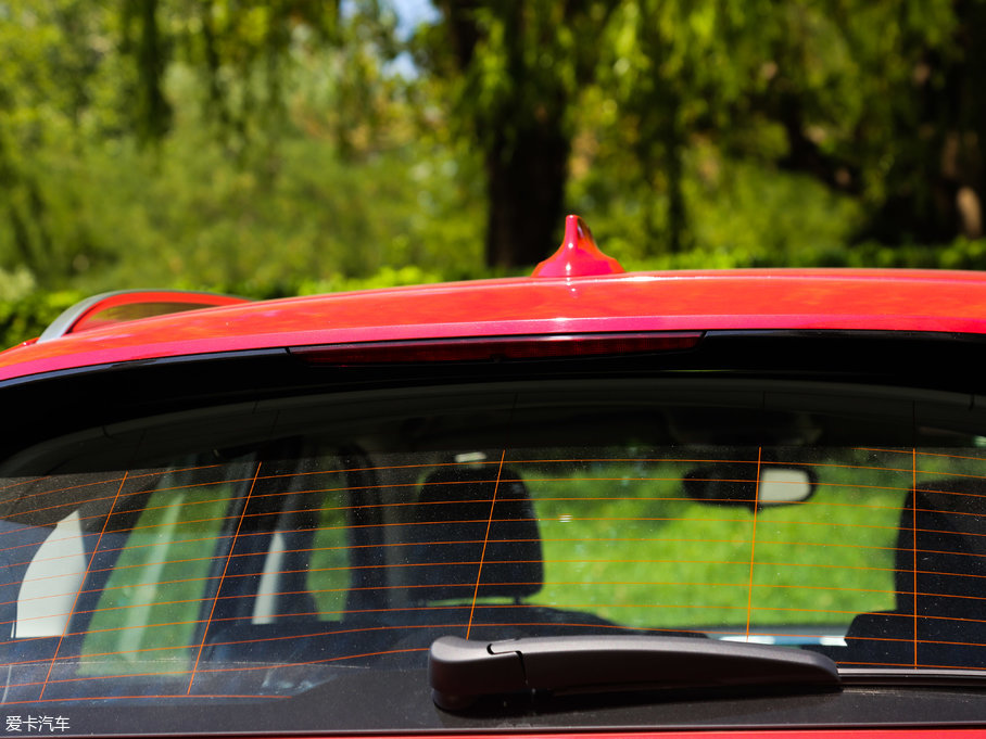 2016RX1 sDrive18Li A