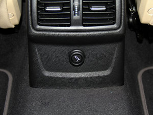 2016xDrive20Li A п؅^