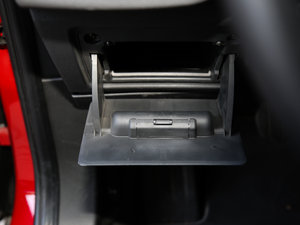 2016sDrive18Li A п؅^