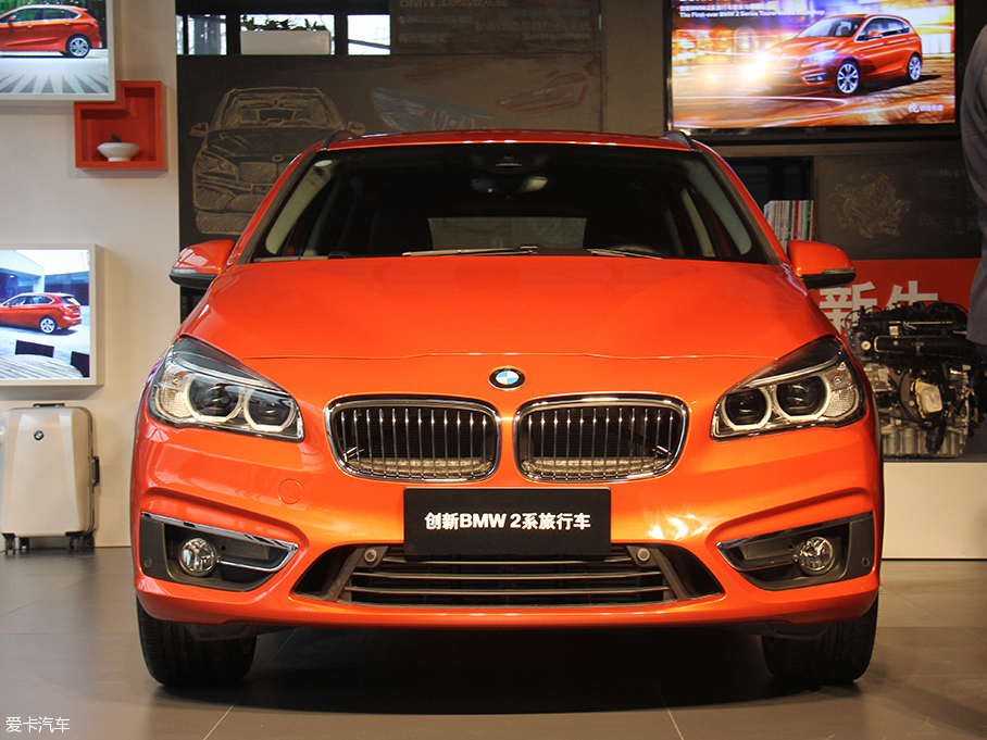 2016R2ϵ܇ 220i AOӋb