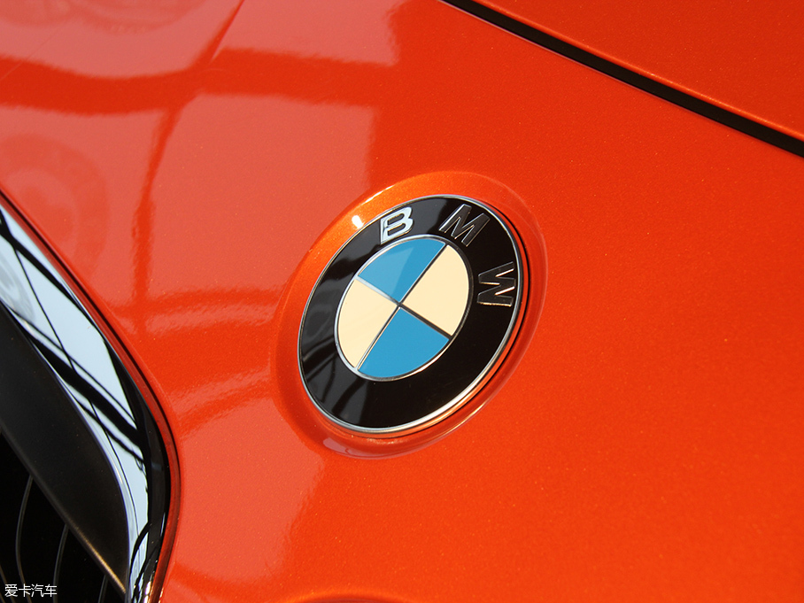 2016R2ϵ܇ 220i AOӋb