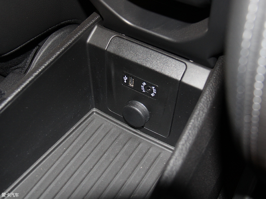 2016��R2ϵ����܇ 220i ���A�OӋ���b