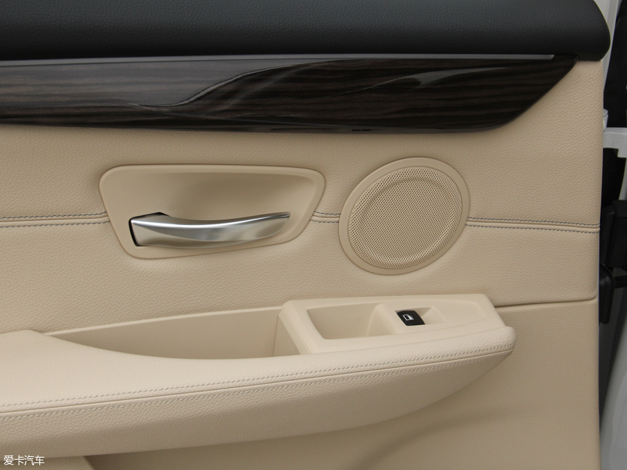 2016R2ϵ܇ 220i I