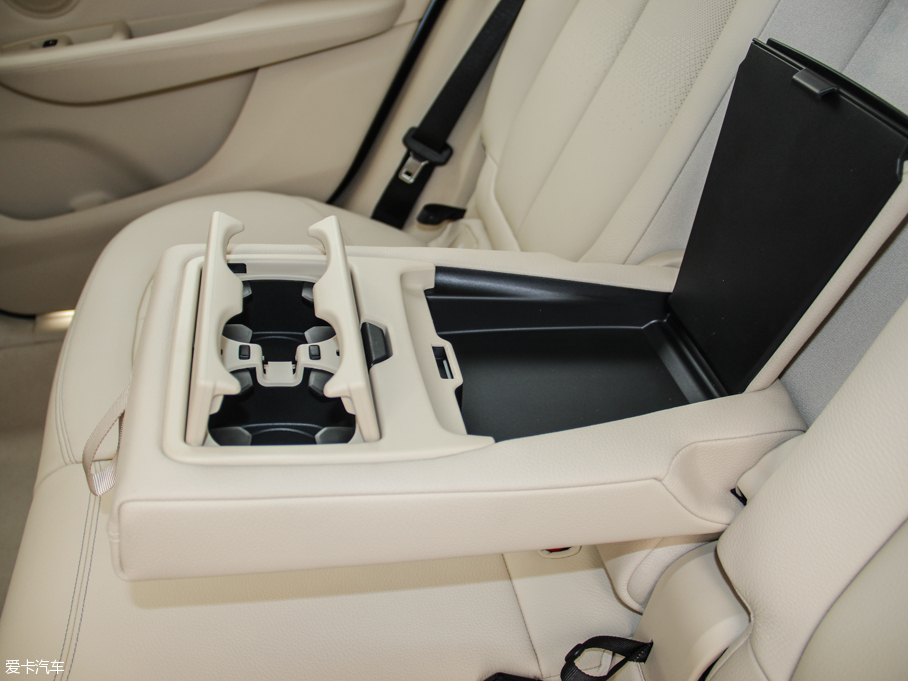 2016R2ϵ܇ 220i I