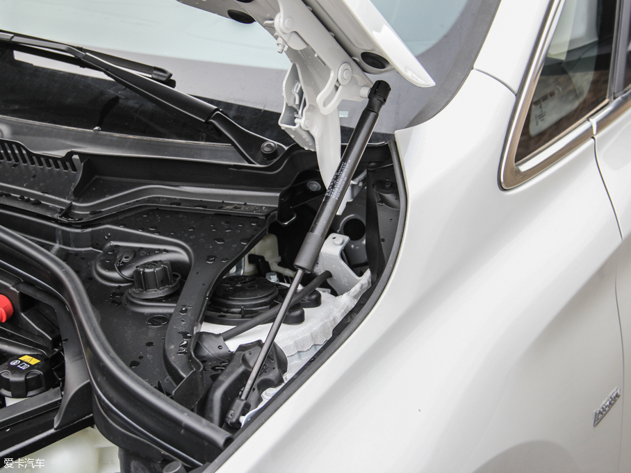 2016R2ϵ܇ 220i I