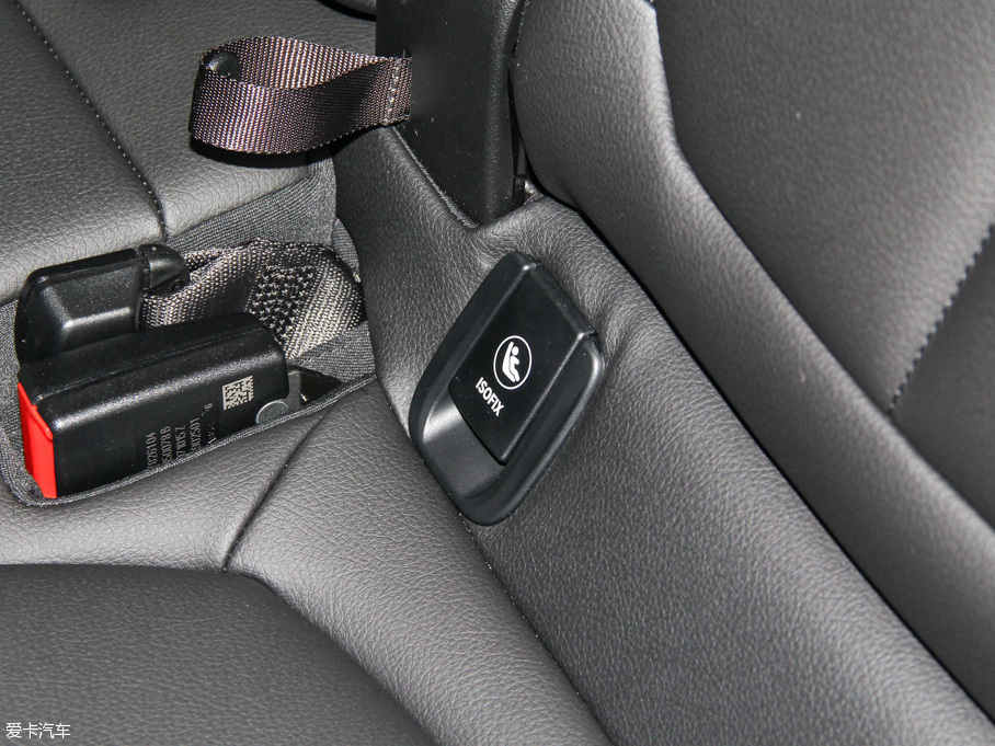 2016R2ϵ܇ 218i \OӋb