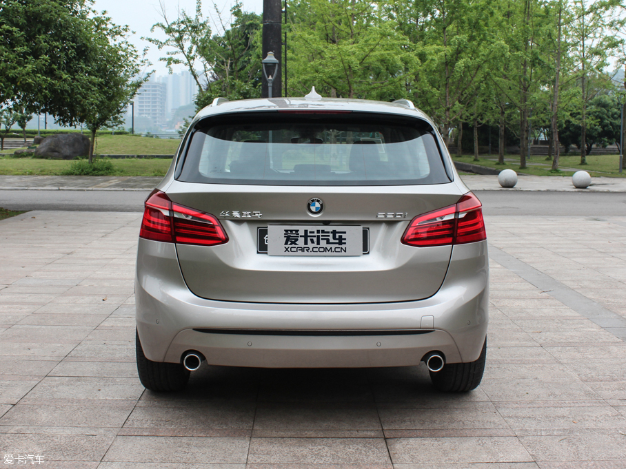 2016R2ϵ܇ 220i AO(sh)Ӌ(j)b