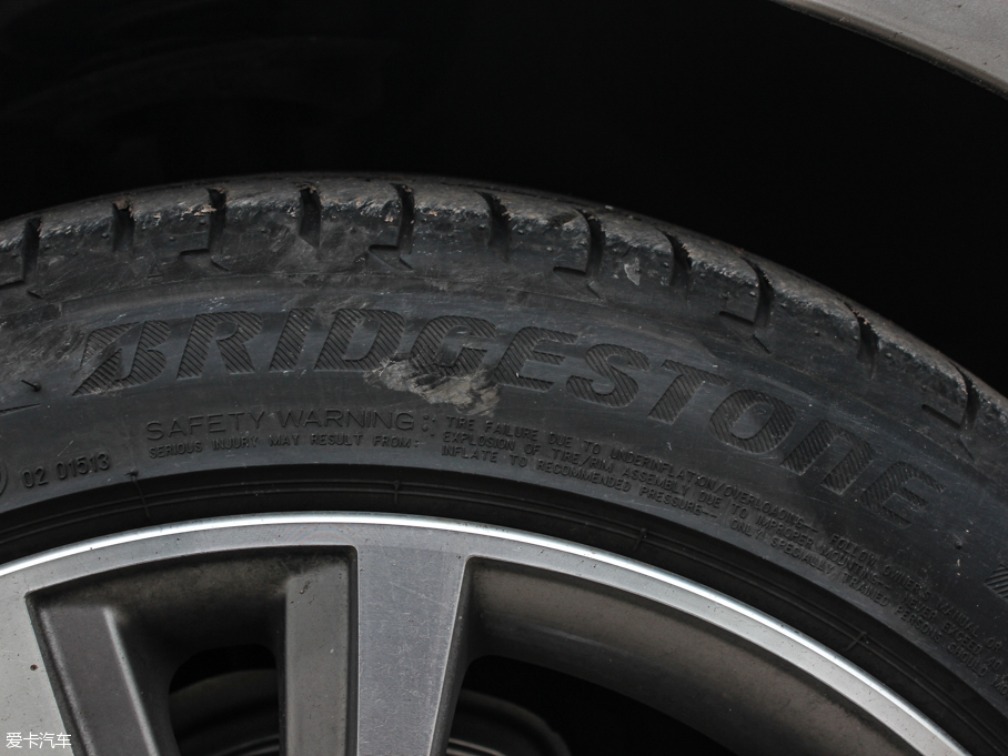 2016R2ϵ܇ 220i AO(sh)Ӌb