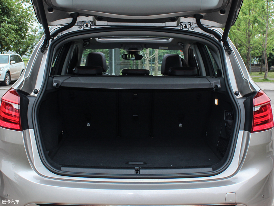 2016R2ϵ܇ 220i AO(sh)Ӌ(j)b