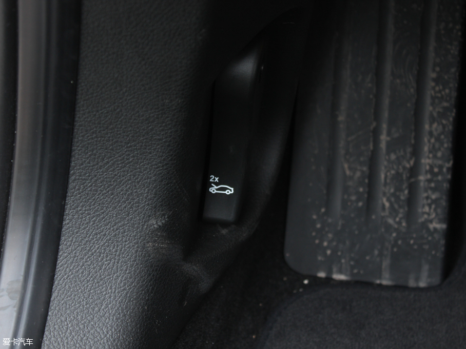 2016R2ϵ܇ 220i AO(sh)Ӌ(j)b