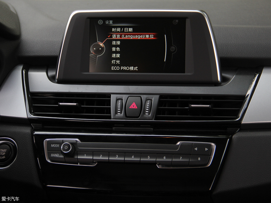 2016��R2ϵ����܇ 218i �r����