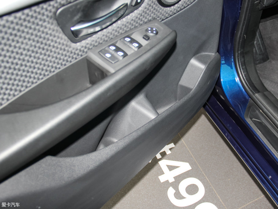 2016R2ϵ܇ 218i I(lng)