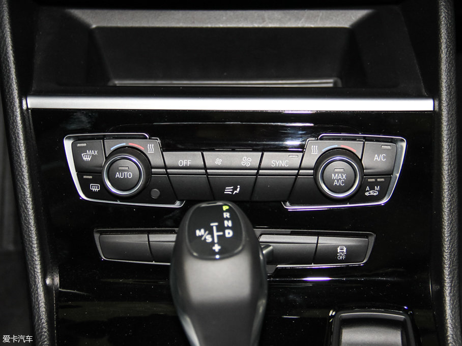 2016R2ϵ܇ 218i I