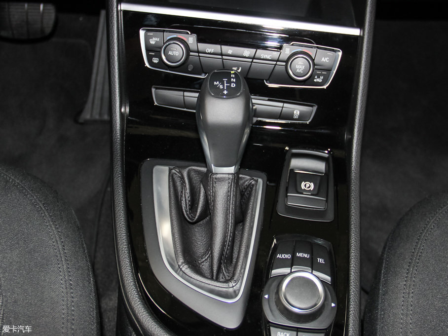 2016R2ϵ܇ 218i I