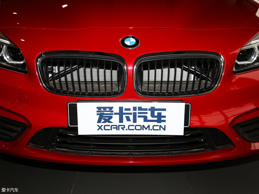 2016R2ϵ܇ 218i I