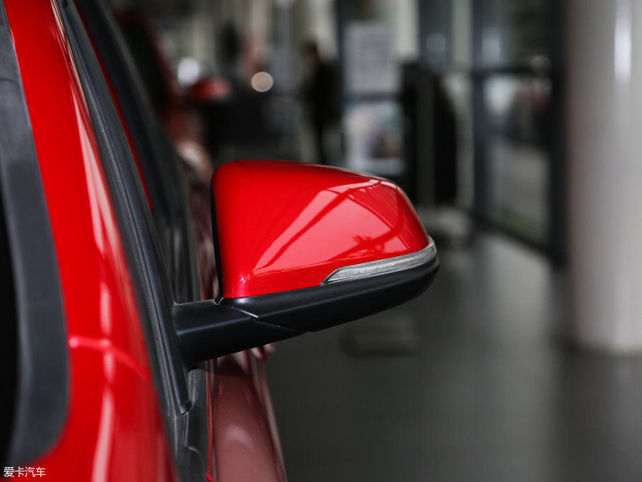 2016R2ϵ܇ 218i I