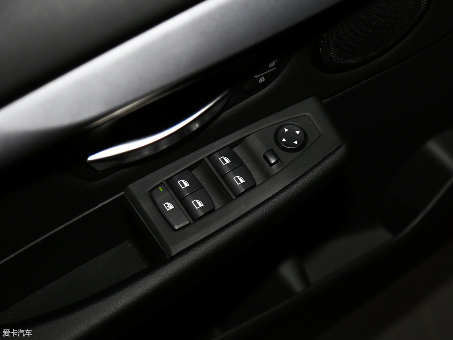 2016R2ϵ܇ 218i I(lng)