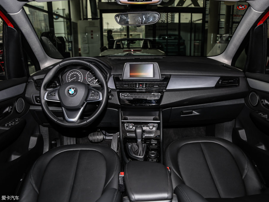 2016R2ϵ܇ 218i I