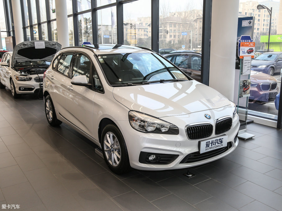 2016R2ϵ܇ 218i I