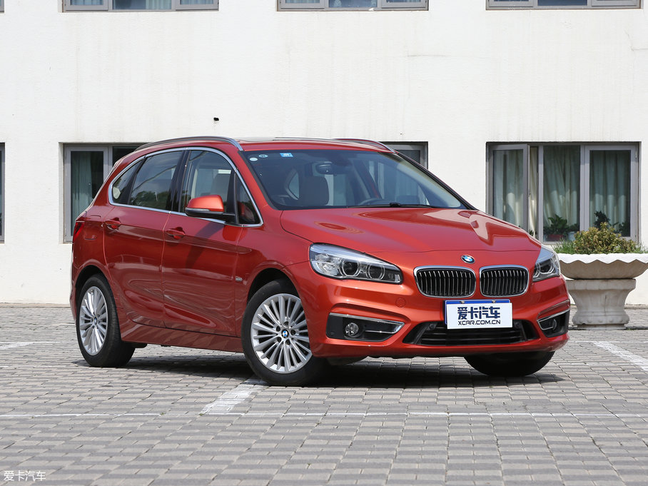 2016R2ϵ܇ 220i AOӋb