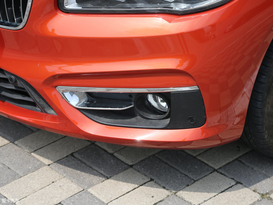 2016R2ϵ܇ 220i AO(sh)Ӌb