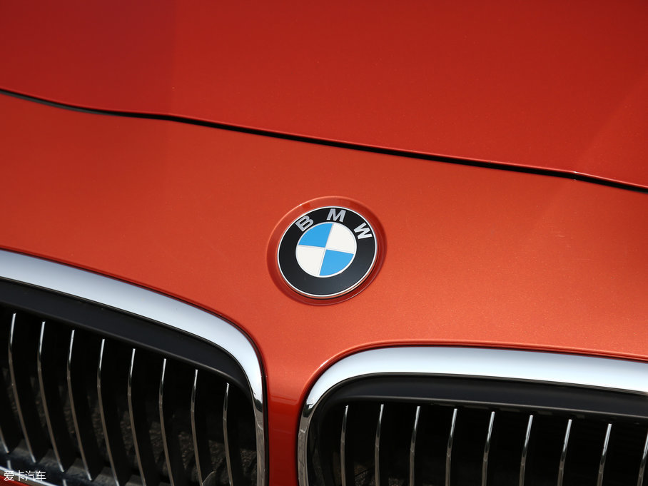 2016R2ϵ܇ 220i AO(sh)Ӌb