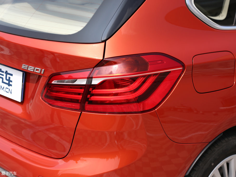 2016R2ϵ܇ 220i AO(sh)Ӌ(j)b