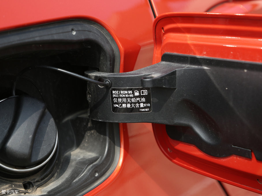 2016R2ϵ܇ 220i AO(sh)Ӌ(j)b