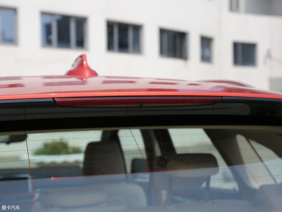 2016R2ϵ܇ 220i AOӋb