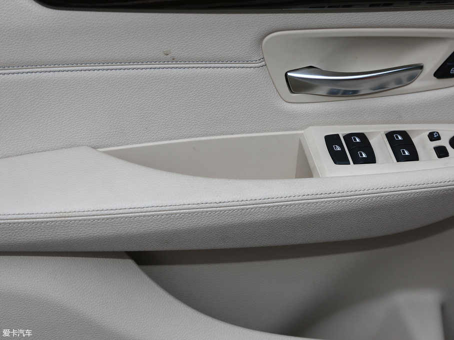 2016R2ϵ܇ 220i AO(sh)Ӌ(j)b