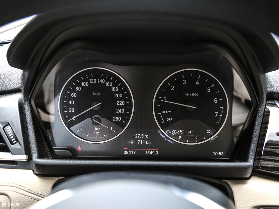 2016R2ϵ܇ 220i AOӋb