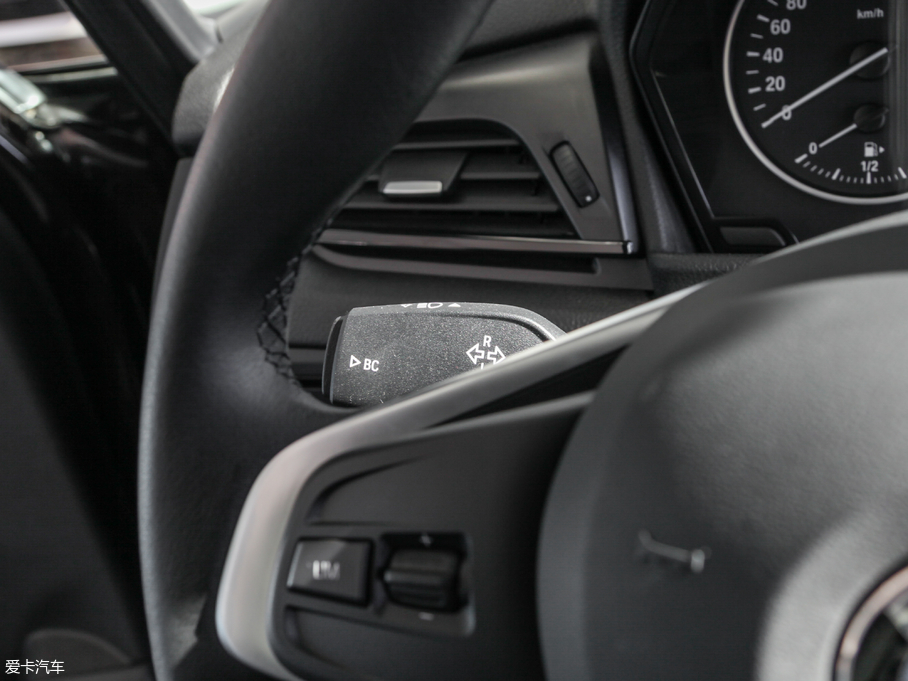 2016R2ϵ܇ 218i I(lng)