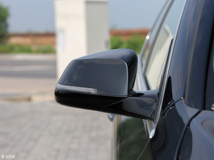 2017R5ϵ 528Li AOӋb