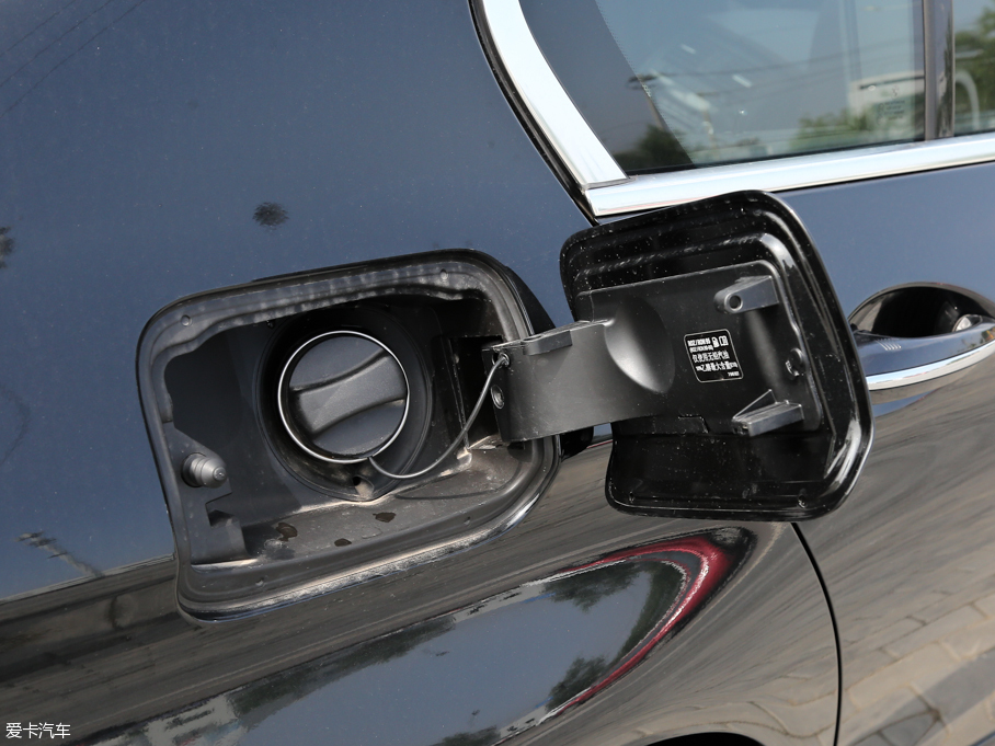 2017R5ϵ 528Li AOӋb