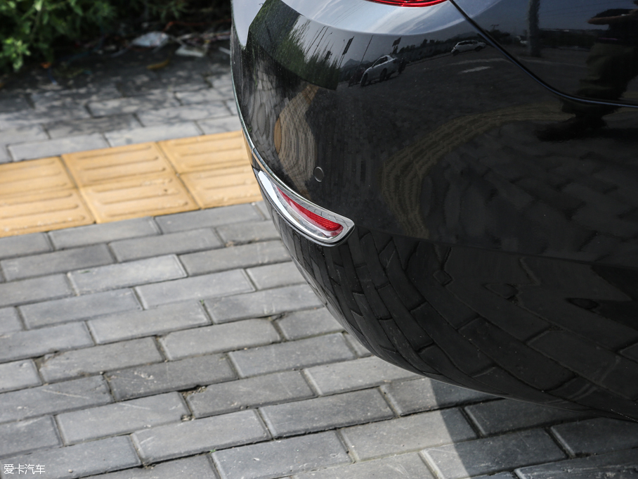 2017R5ϵ 528Li AOӋb