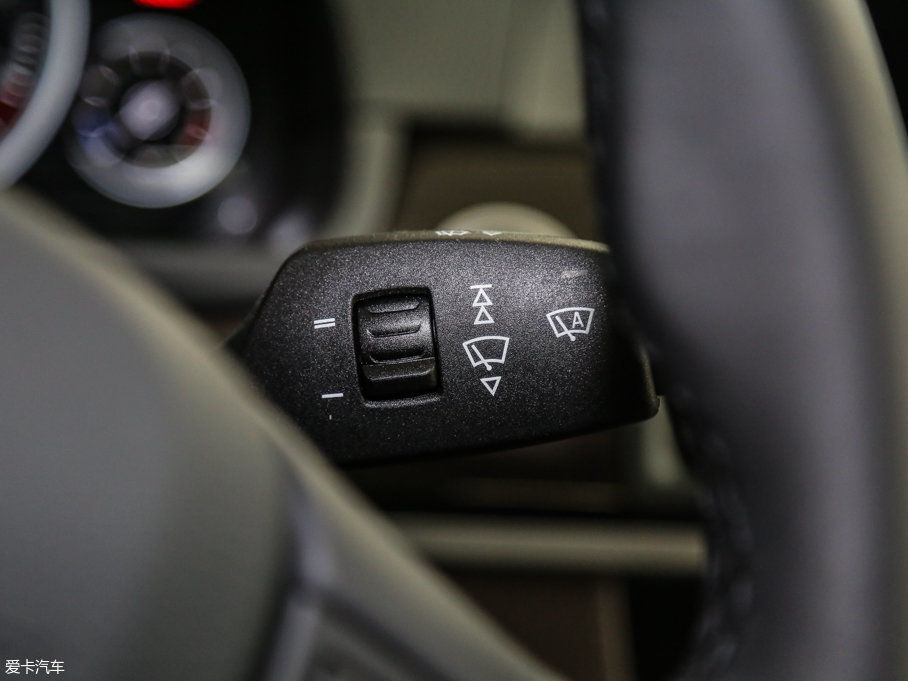 2017R5ϵ 525Li AOӋb