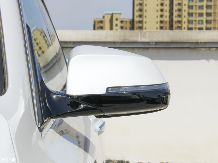 2017R5ϵGT 528i I