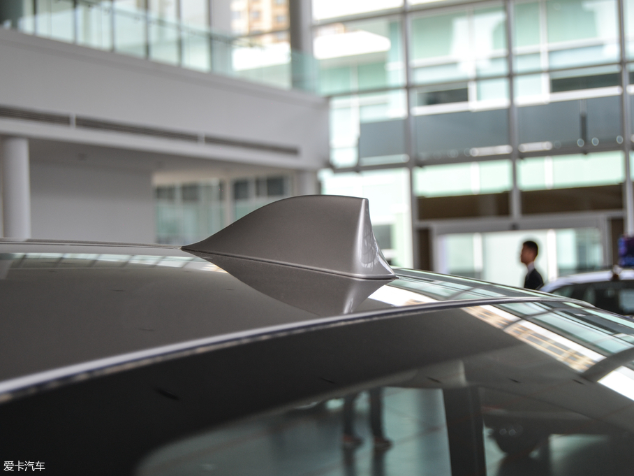 2017R5ϵ 525Li I(lng)