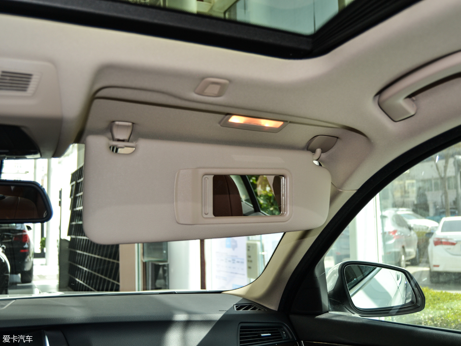 2017R5ϵ 525Li I(lng)