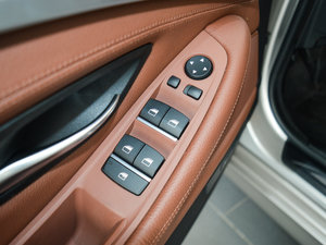 2017520Li  {܇ƅ^(q)	