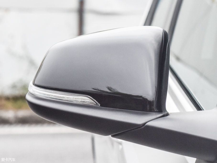 2017R1ϵ 120i OӋb