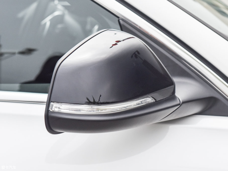 2017R1ϵ 120i OӋb