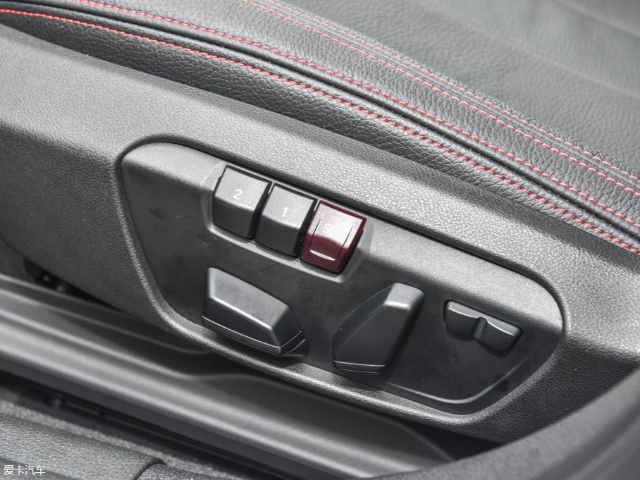 2017R1ϵ 120i OӋb